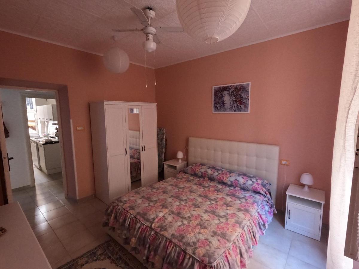 Appartement Casa Elsi à Ostie Extérieur photo